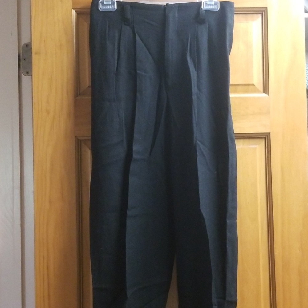 Ellen Tracy long black slacks